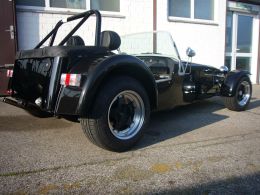 {short description of image}